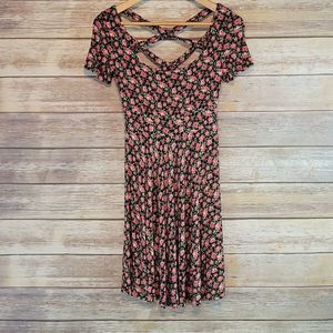 Kirra Black Floral Dress S